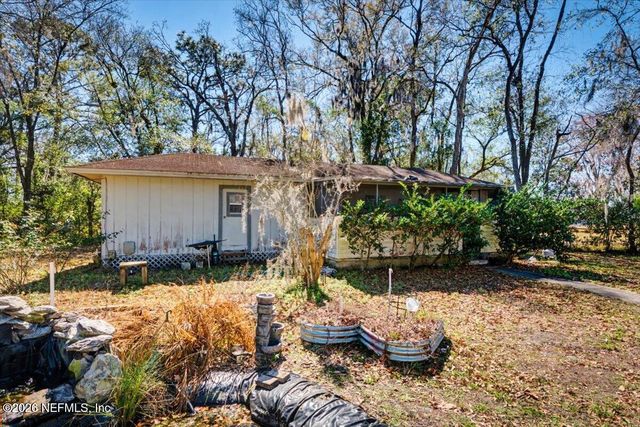 8610 LENOX Avenue, Jacksonville, FL 32221