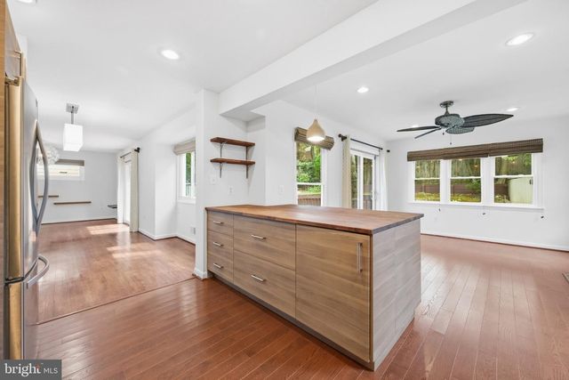 4016 SIMMS DR, Kensington, MD 20895