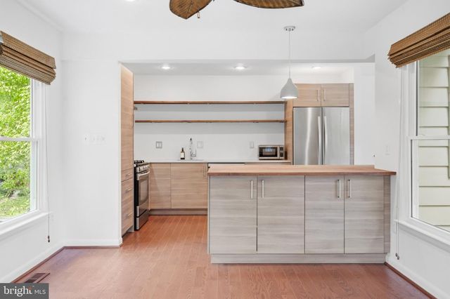 4016 SIMMS DR, Kensington, MD 20895