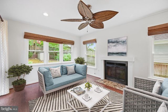 4016 SIMMS DR, Kensington, MD 20895