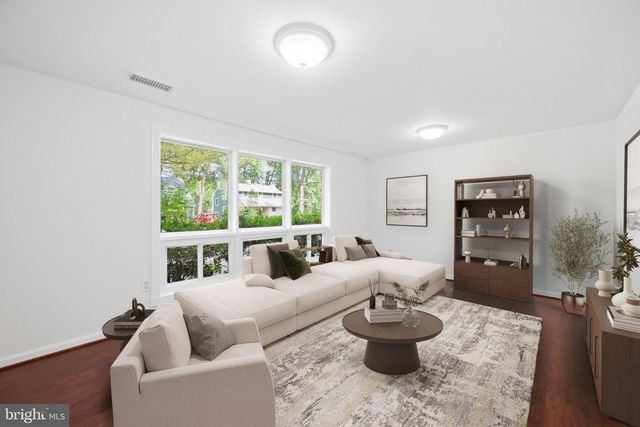 4016 SIMMS DR, Kensington, MD 20895