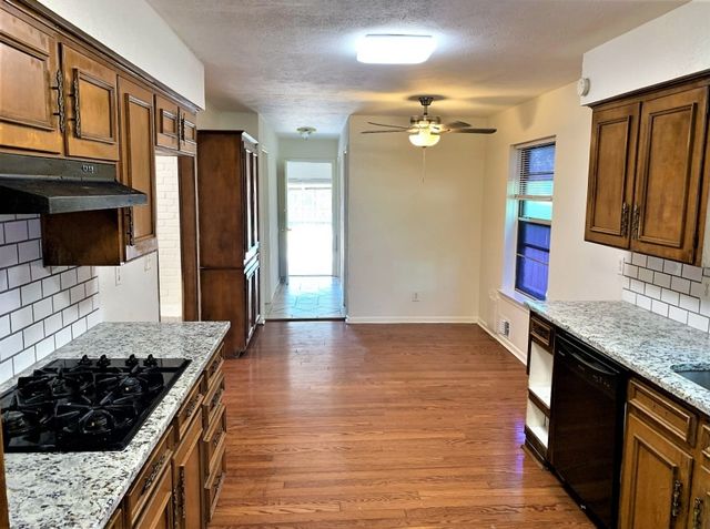 3910 Bucknell Drive, Garland, TX 75042