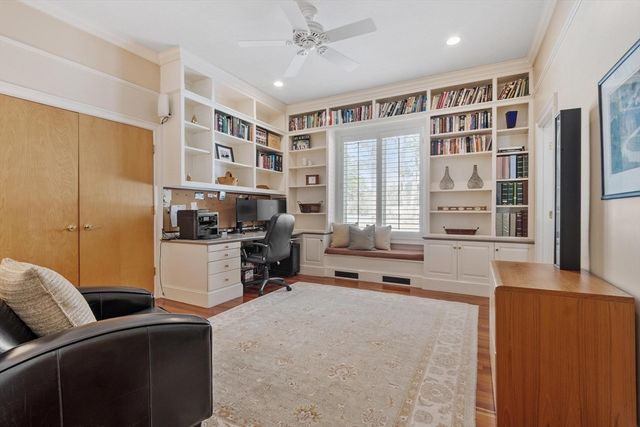 2 Duston Ln, Acton, MA 01720