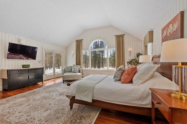 2 Duston Ln, Acton, MA 01720