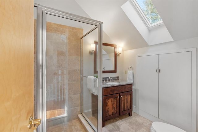 2 Duston Ln, Acton, MA 01720