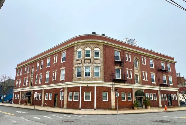 483 Shirley St. 6A, Winthrop, MA 02152