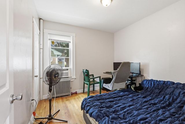 132 Huntington St, Brockton, MA 02301