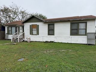5438 Wharton St, Corpus Christi, TX 78415