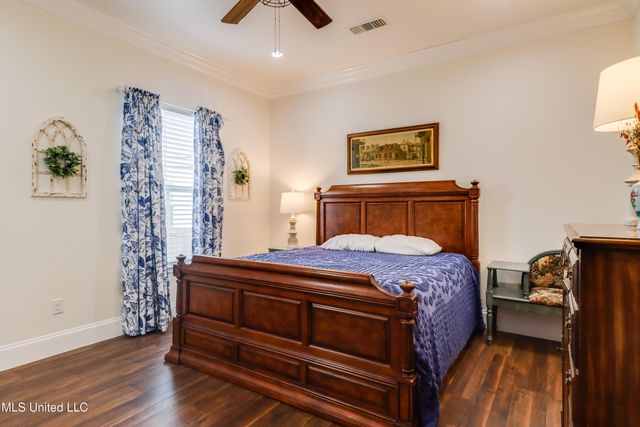 134 Demontluzin Avenue, Bay Saint Louis, MS 39520