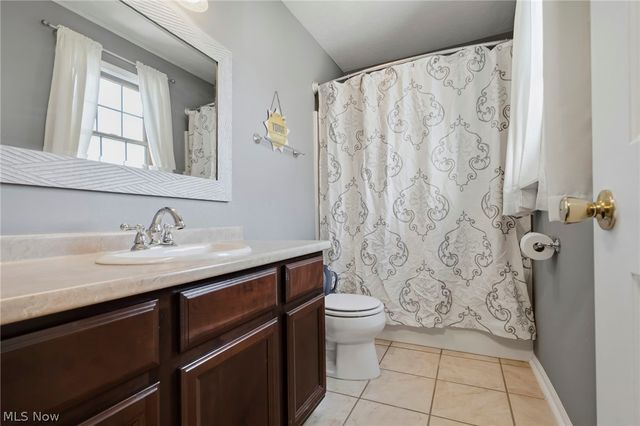 5627 Alcorn Avenue, Louisville, OH 44641