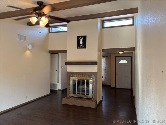 816 Boulder Drive, Ardmore, OK 73401