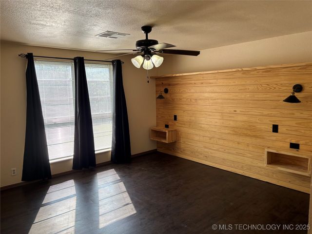 816 Boulder Drive, Ardmore, OK 73401