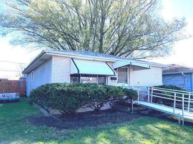 705 May Street, Calumet City, IL 60409