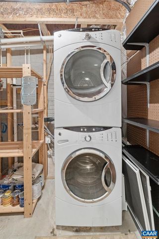 834 ROCK CREEK RD, Charlottesville, VA 22903