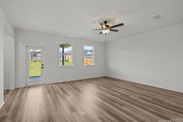 6911 Comanche Cave, San Antonio, TX 78247