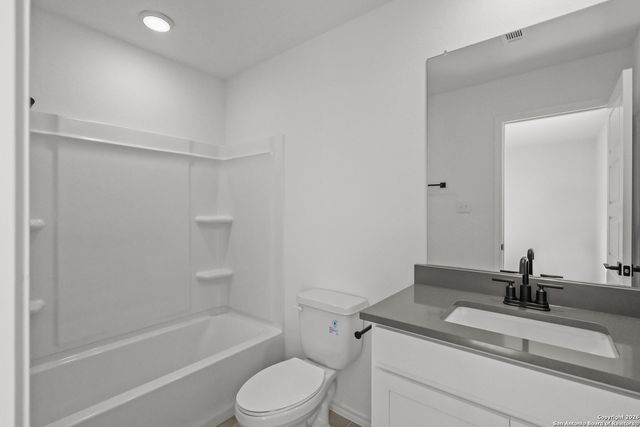 6911 Comanche Cave, San Antonio, TX 78247