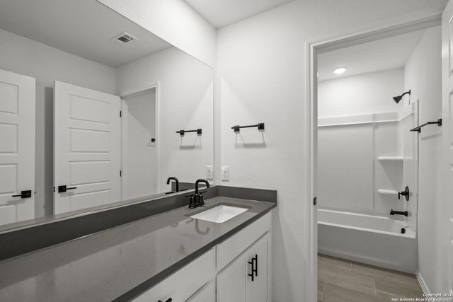 6911 Comanche Cave, San Antonio, TX 78247