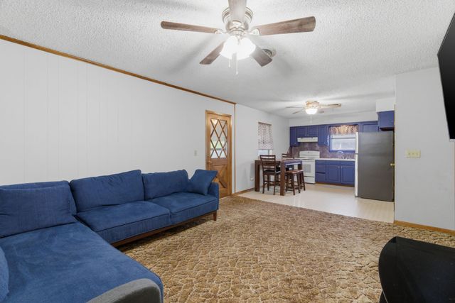 1217 Elmira Street, Weatherford, TX 76086