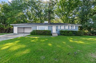 902 S 17th Ave., Hattiesburg, MS 39401