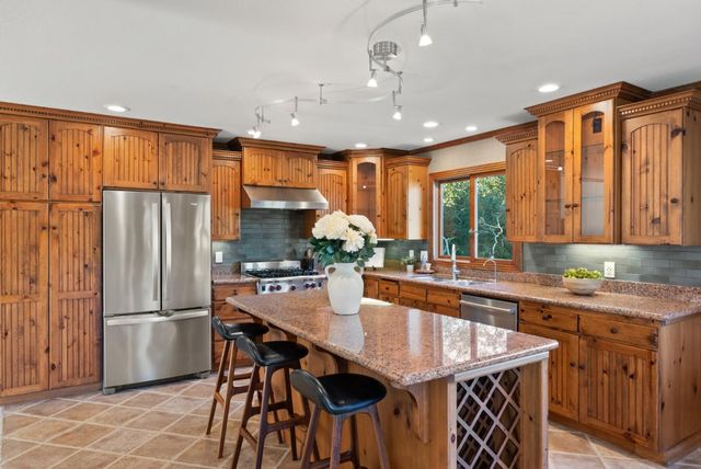 280 Hidden Valley Road, Royal Oaks, CA 95076