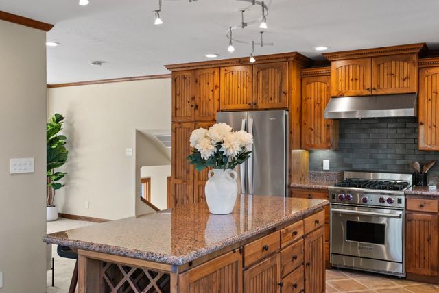 280 Hidden Valley Road, Royal Oaks, CA 95076