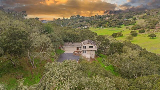 280 Hidden Valley Road, Royal Oaks, CA 95076