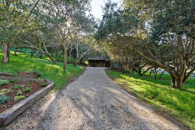 280 Hidden Valley Road, Royal Oaks, CA 95076