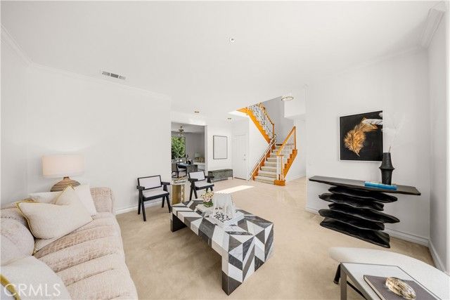 405 San Marino Oaks, San Gabriel, CA 91775