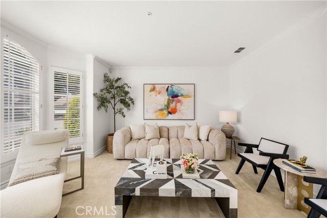 405 San Marino Oaks, San Gabriel, CA 91775