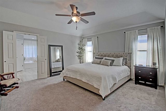 332 Delaware Street, Burleson, TX 76028