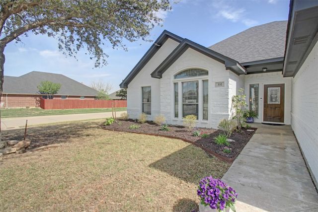 332 Delaware Street, Burleson, TX 76028
