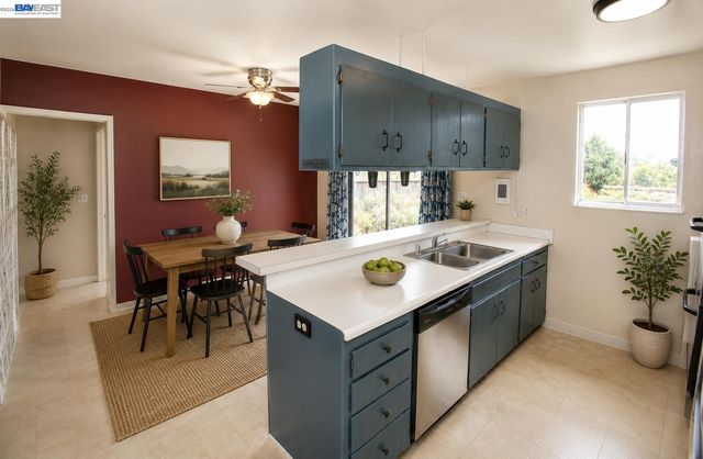 16165 Via Harriet, San Lorenzo, CA 94580