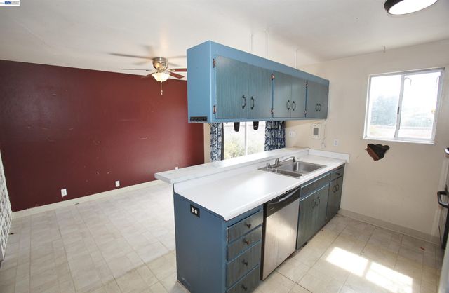 16165 Via Harriet, San Lorenzo, CA 94580