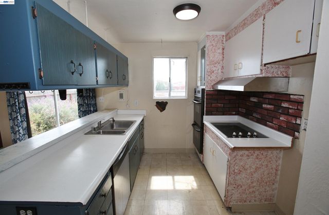 16165 Via Harriet, San Lorenzo, CA 94580