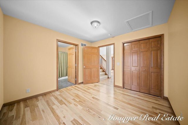 1736 Parker Drive, Wayland, MI 49348