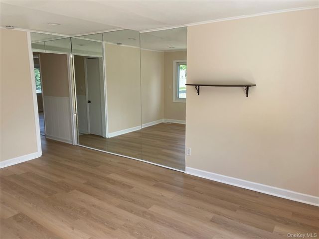 301 Jackson, Syosset, NY 11791