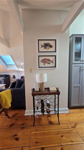 42 Kay Street 5, Newport, RI 02840