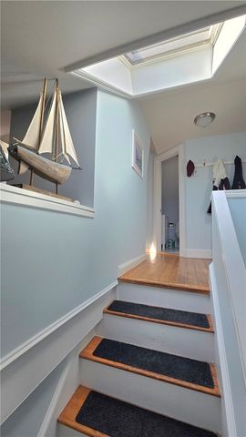 42 Kay Street 5, Newport, RI 02840