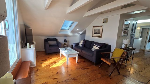 42 Kay Street 5, Newport, RI 02840