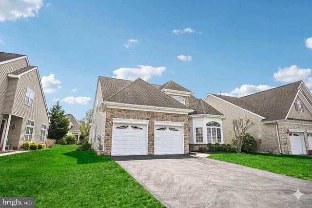 42 LEWIS DR, Mays Landing, NJ 08330