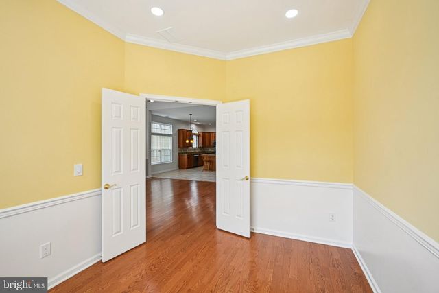 42 LEWIS DR, Mays Landing, NJ 08330