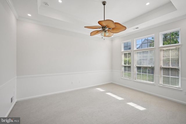 42 LEWIS DR, Mays Landing, NJ 08330