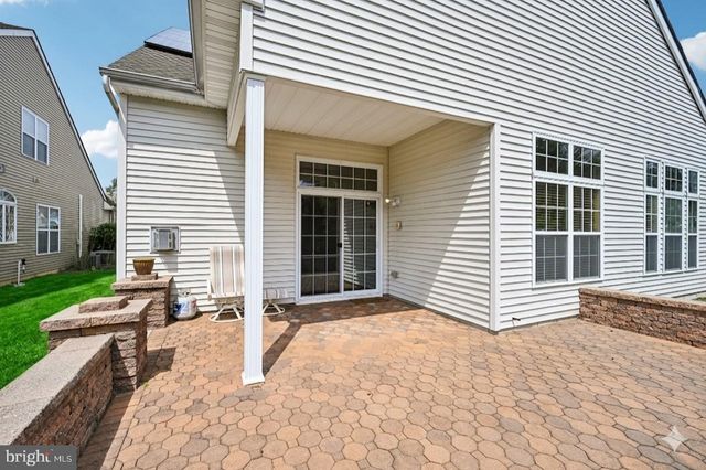 42 LEWIS DR, Mays Landing, NJ 08330