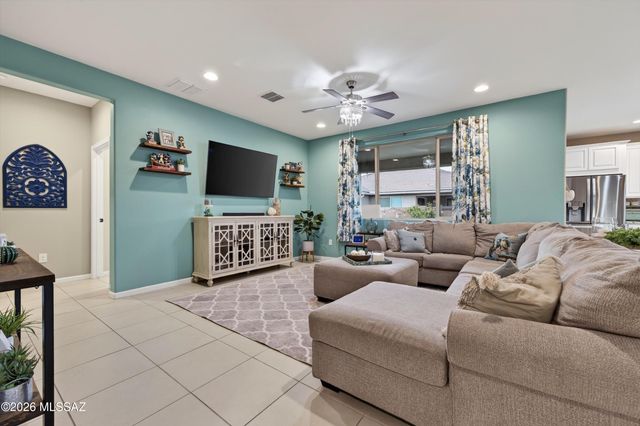 10085 E Fay Canyon Trail, Tucson, AZ 85747