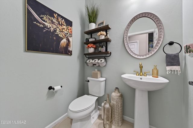 10085 E Fay Canyon Trail, Tucson, AZ 85747