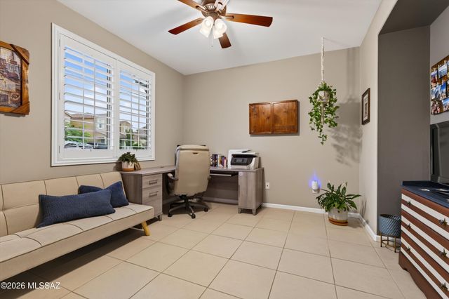 10085 E Fay Canyon Trail, Tucson, AZ 85747
