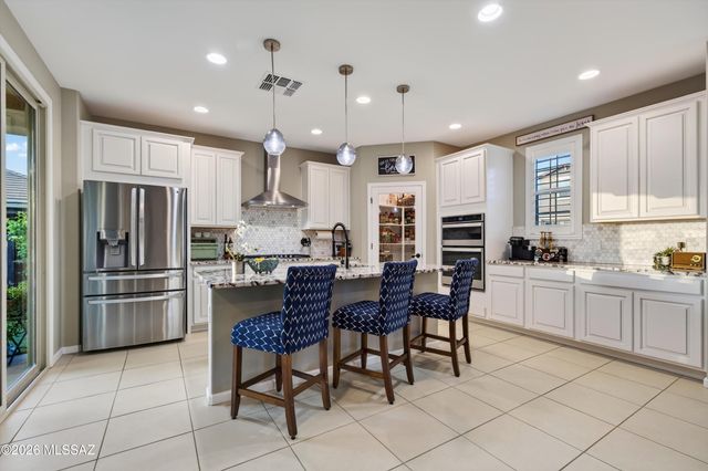 10085 E Fay Canyon Trail, Tucson, AZ 85747