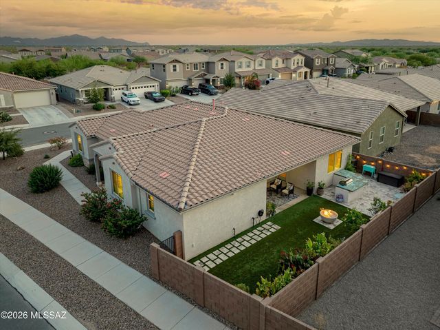 10085 E Fay Canyon Trail, Tucson, AZ 85747