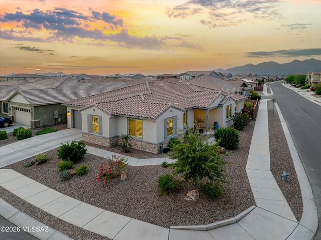10085 E Fay Canyon Trail, Tucson, AZ 85747