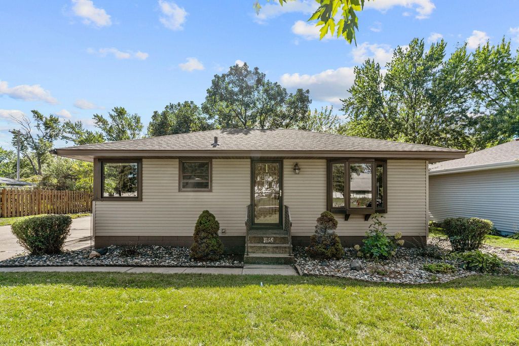 856 Maple Street NE, Spring Lake Park, MN 55432 — exterior